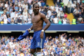 开云体育-阿坎吉，压哨绝杀背后的沉默巨人