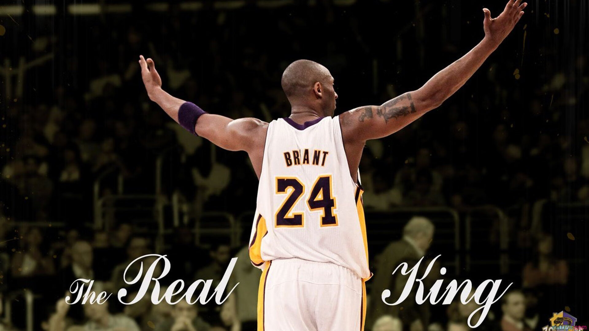 拉文攻防两端统治,深圳队淘汰活塞,当东方铁壁遇上西方利刃