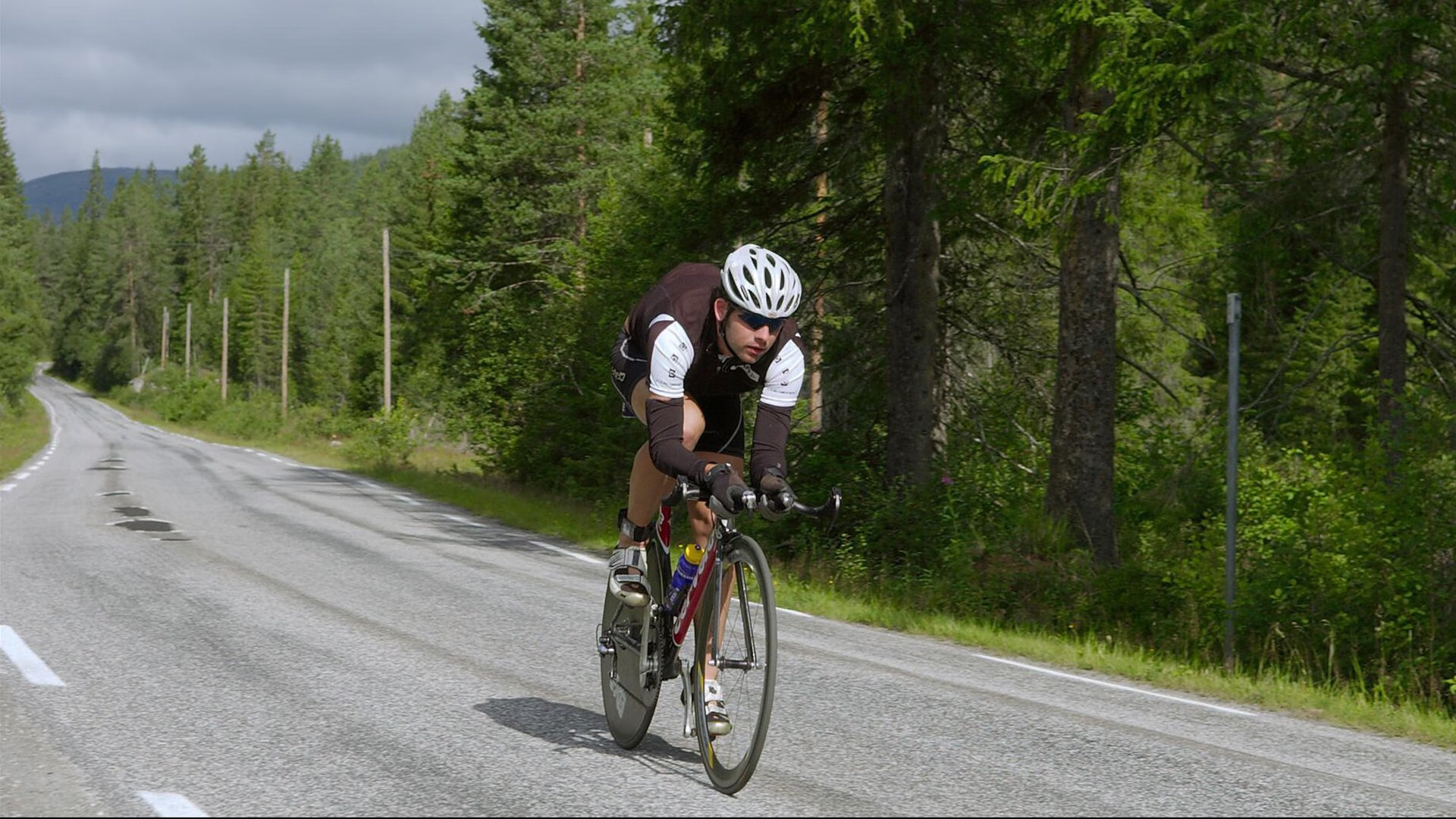 李刚仁完成自我救赎,塞维利亚击溃比利亚雷亚尔,一场胜利背后的多重叙事